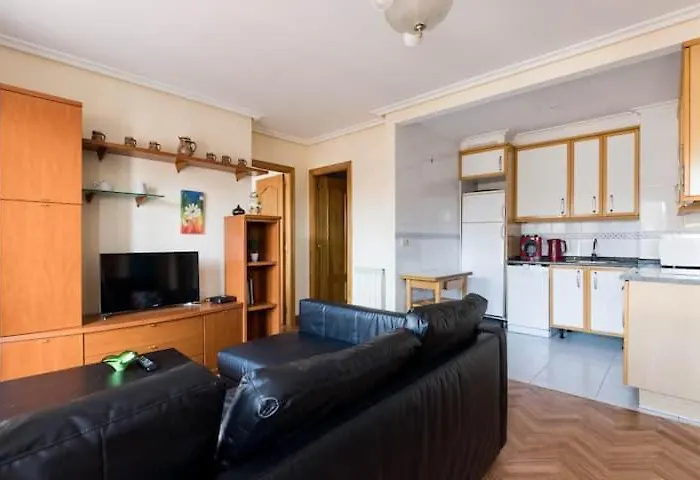 Luminoso ático En San-sebastián Appartamento