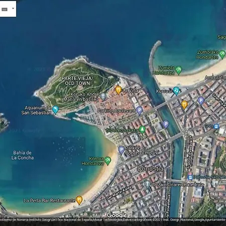 Luminoso ático En San-sebastián Apartamento