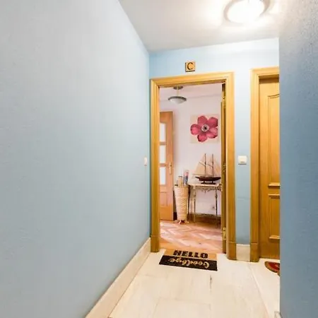 Luminoso ático En San-sebastián Apartamento *