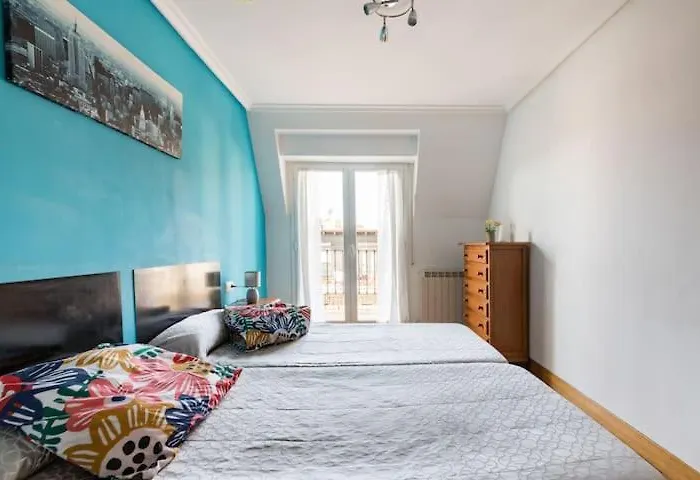 Luminoso Atico En San-sebastian * San Sebastián